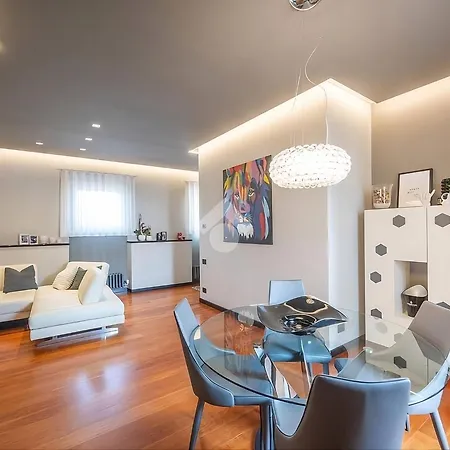 Dream Garda Apartment